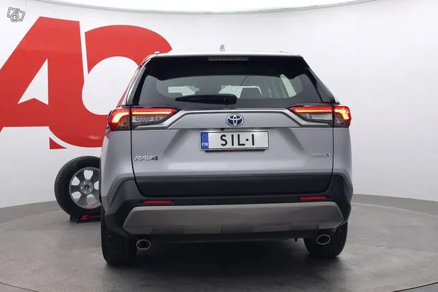 Toyota RAV4 2,5 Hybrid Active Edition - / Lohko & sisäpist. / Sähköluukku / Lämmitettävä tuulilasi / Image 4