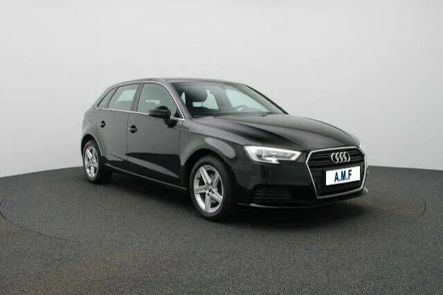 AUDI A3 1.6 TDI 116CV Business Image 1